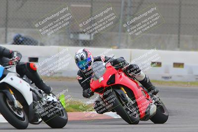 media/Oct-15-2022-Fastrack Riders (Sat) [[9a18b22502]]/Level2/Turn 9 1130am/